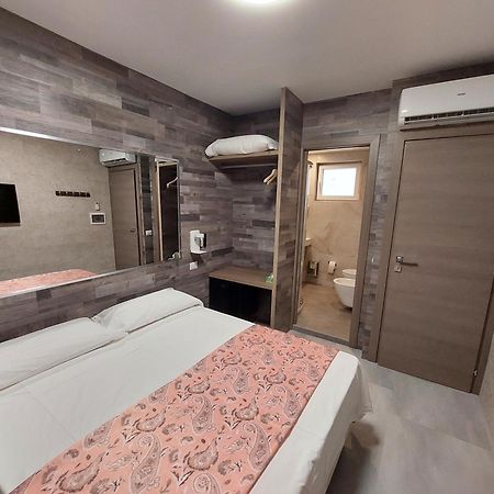 Hotel Pontenuovo Merone Eksteriør bilde