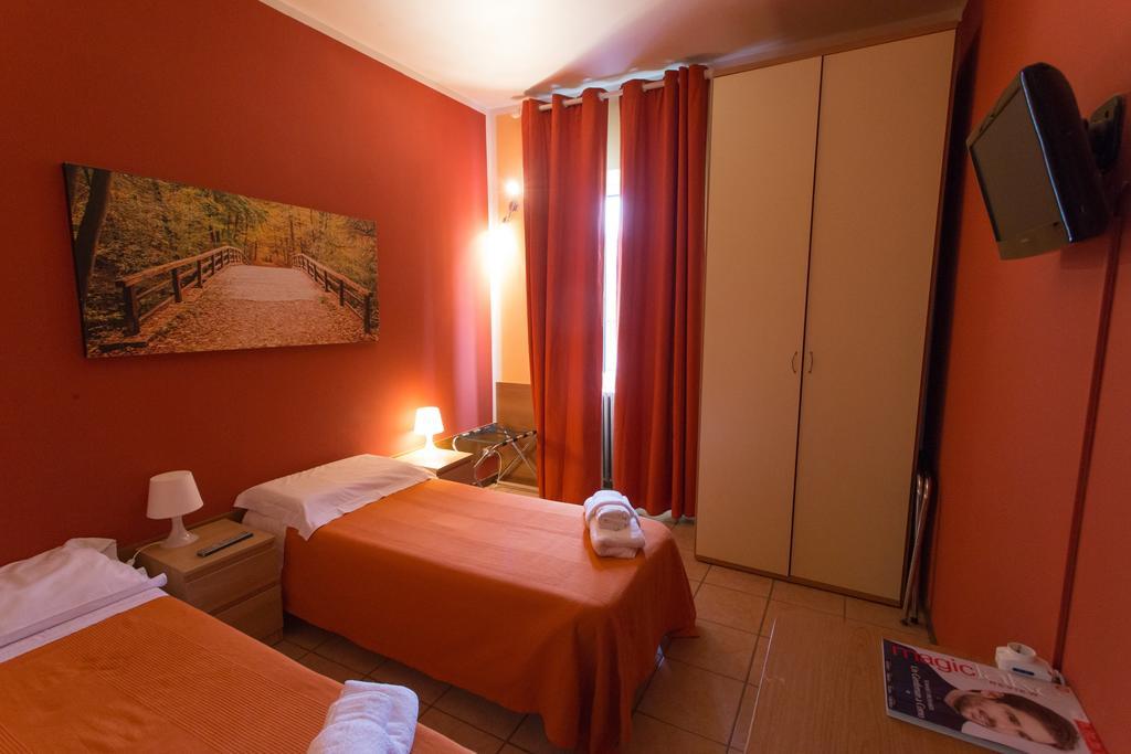 Hotel Pontenuovo Merone Rom bilde