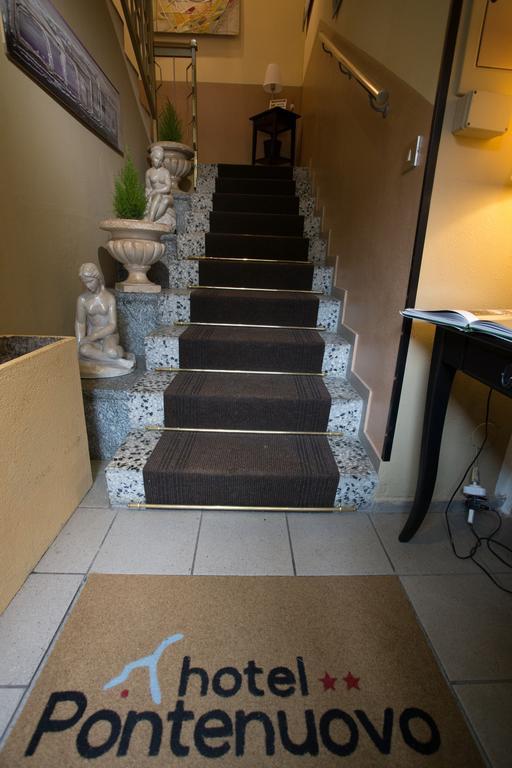 Hotel Pontenuovo Merone Eksteriør bilde