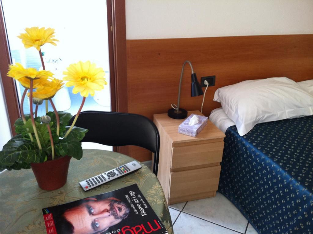 Hotel Pontenuovo Merone Rom bilde