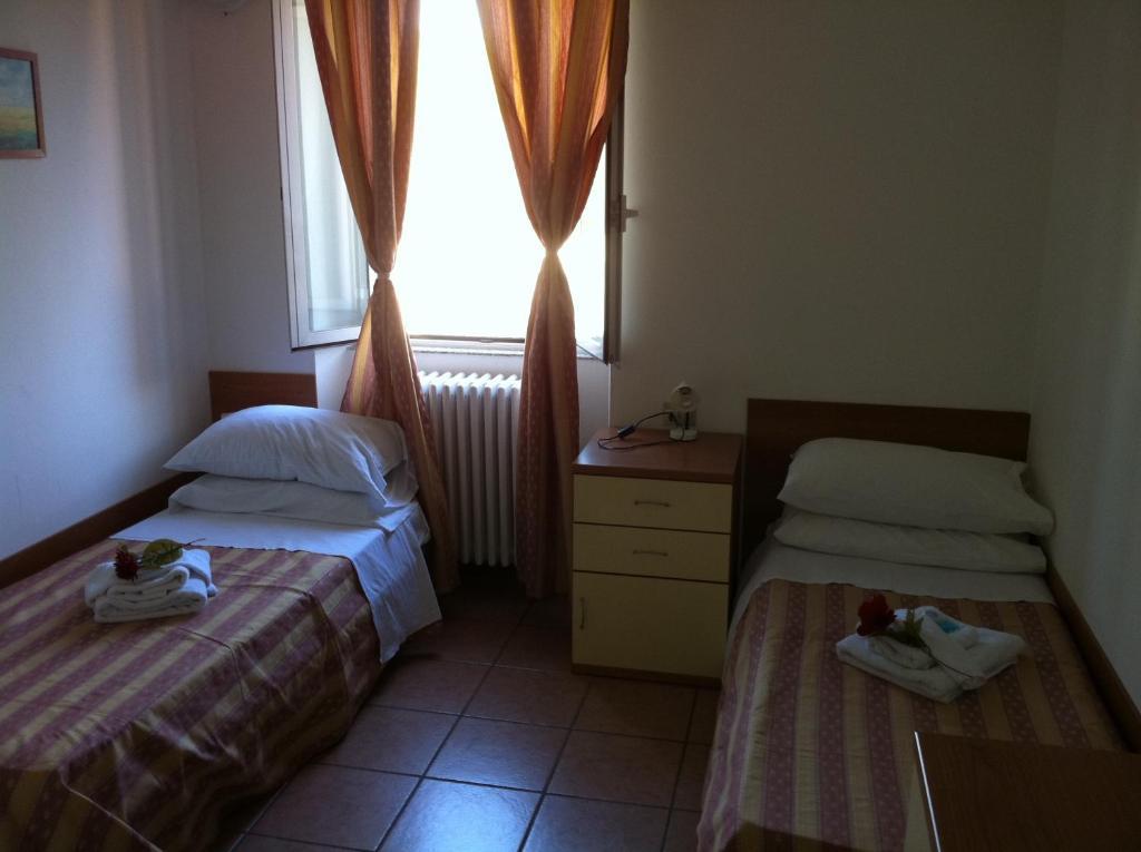 Hotel Pontenuovo Merone Rom bilde